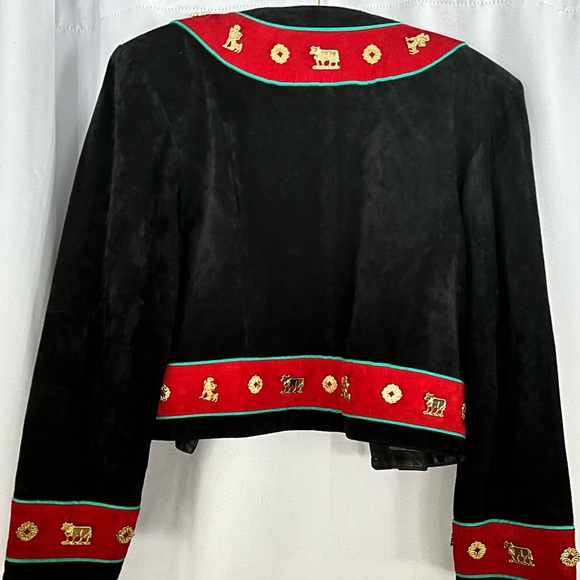 Vintage Dino’z black suede jacket with unique gold embellishments - Picture 5 of 5